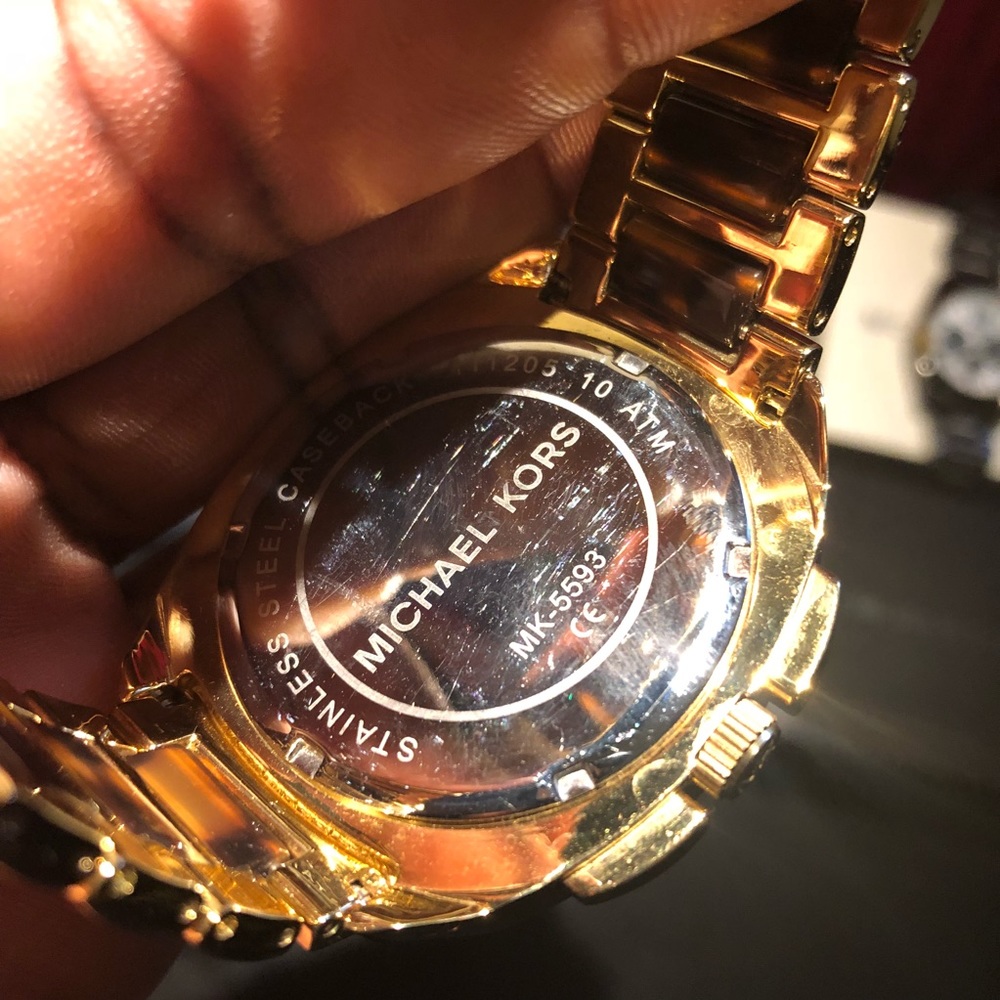 MK Watch - Picture 4 of 5